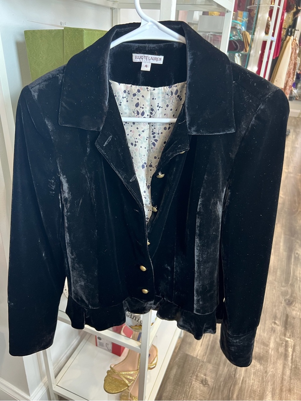 Elliott Lauren Black Velvet Button-Front Blazer